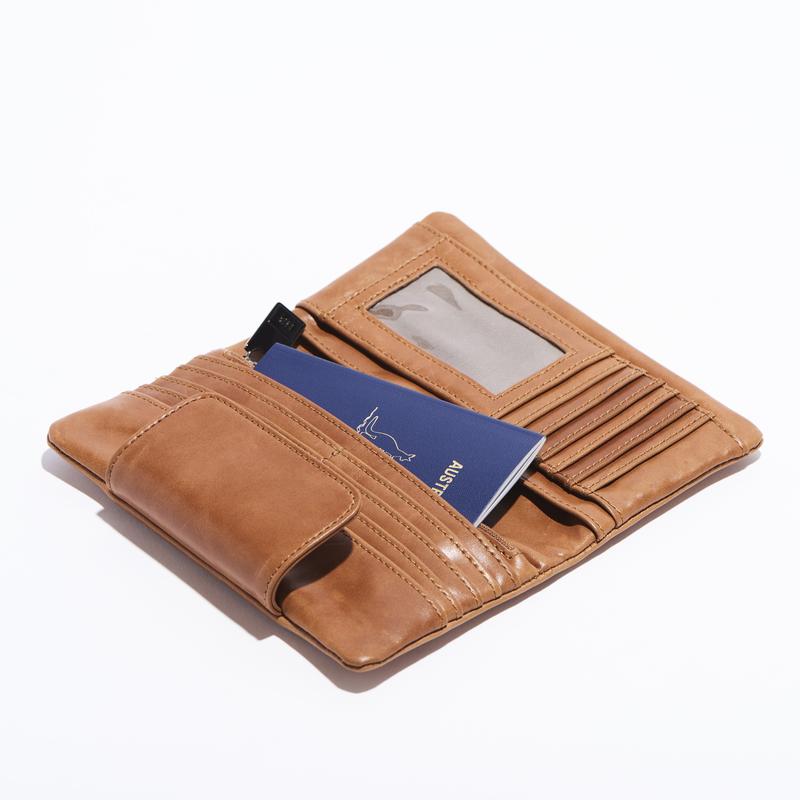 The Eclipse Wallet - Tan