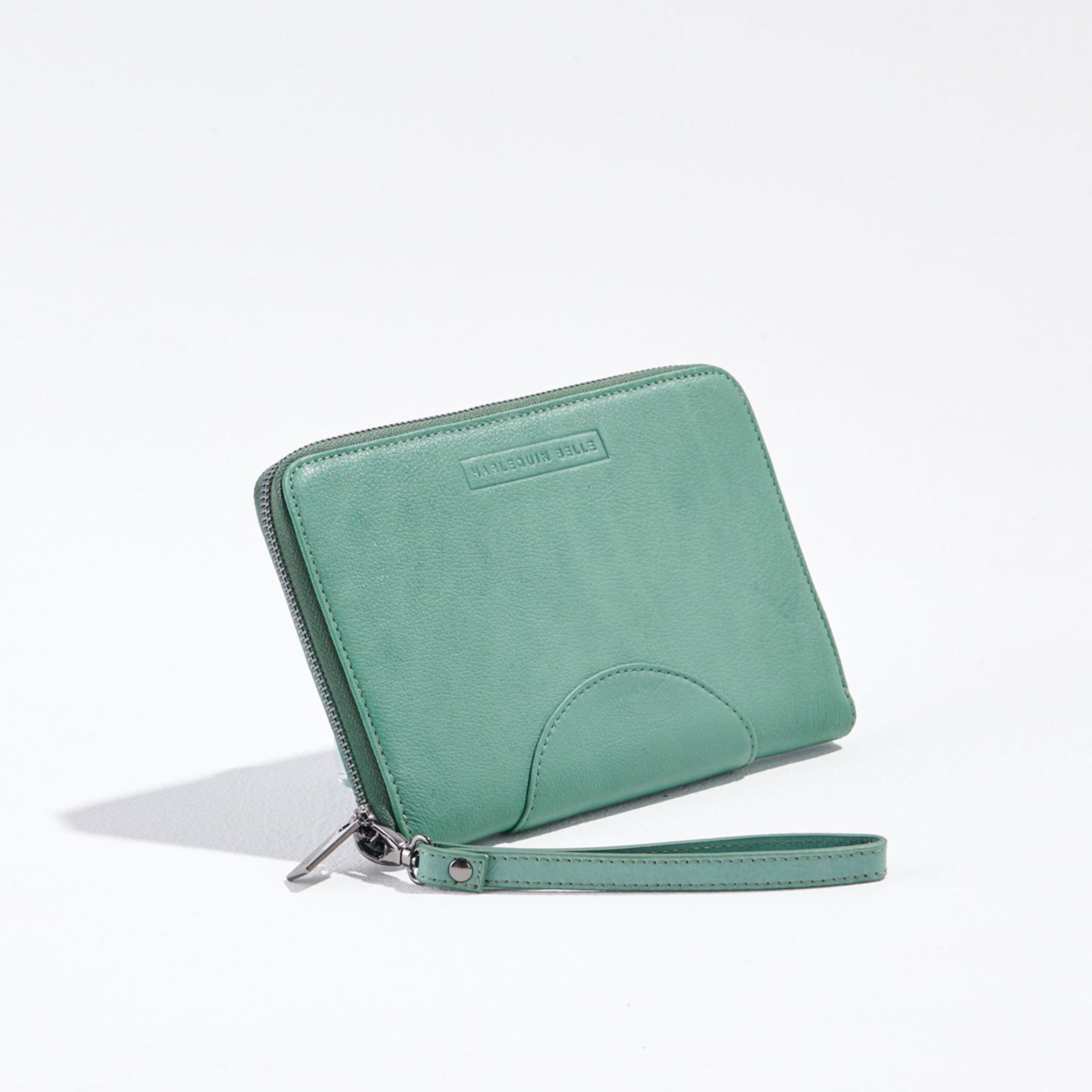 The Moonrise Travel Wallet Moss